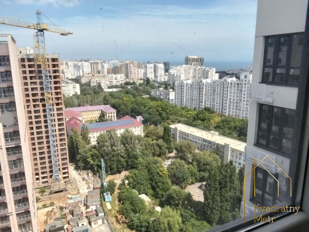 Просторная 1-комнатная квартира в ЖК «Модерн» — фото 1