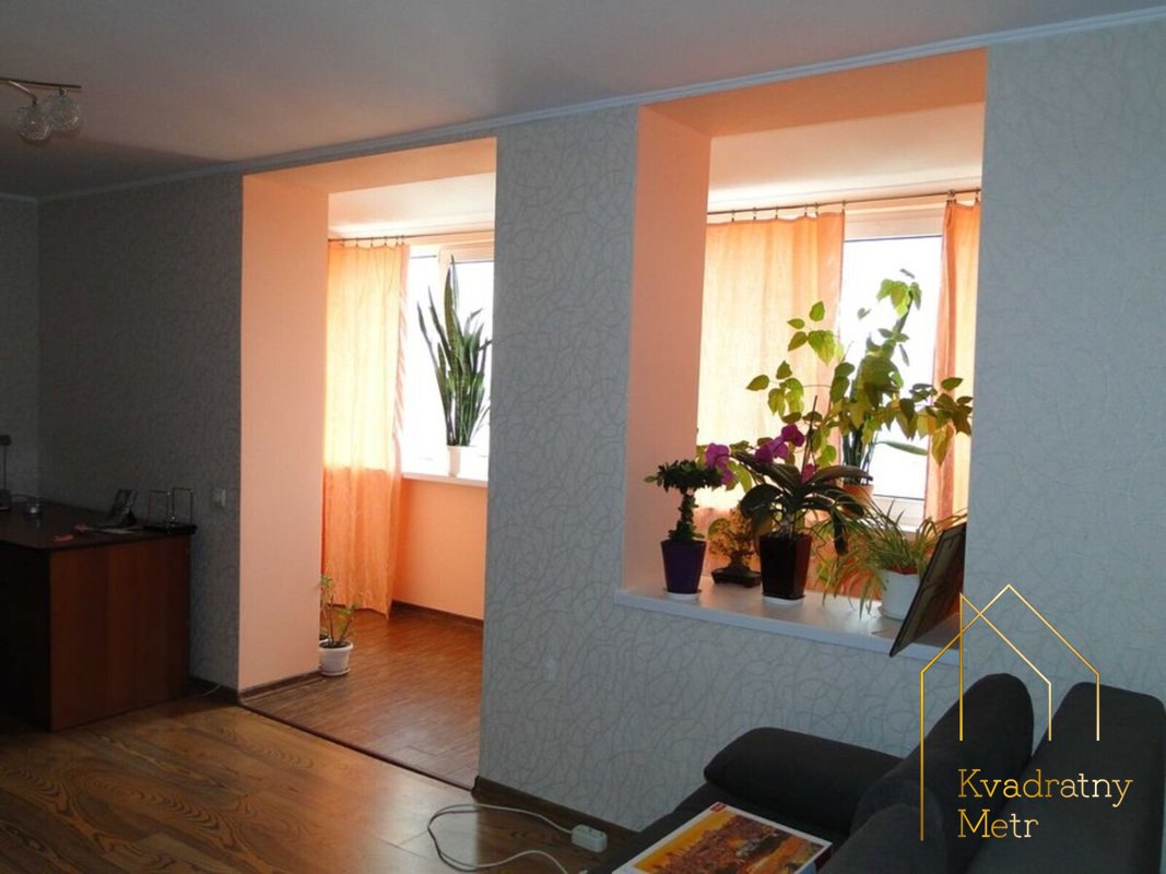 Просторная двухуровневая квартира на Тополева — 115 м² комфорта для большой семьи — фото 1