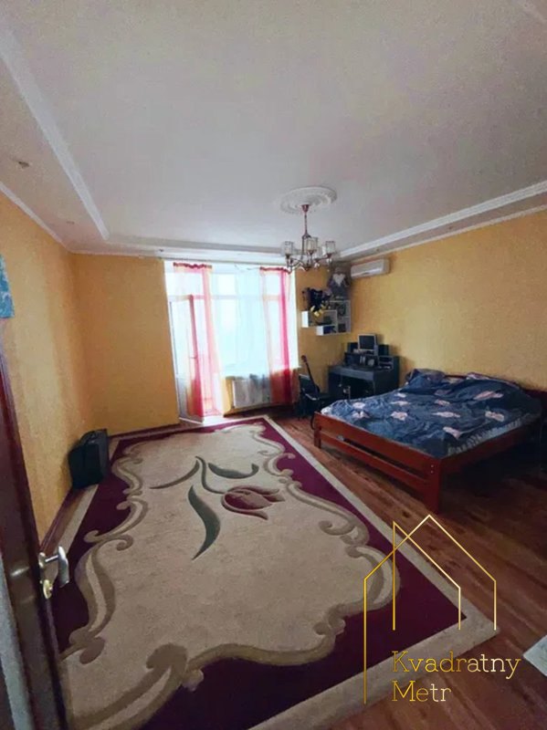 Продаж квартири 3-кімн., 147 м², Київський — фото 3
