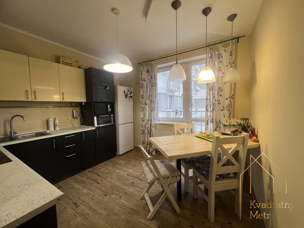 ПРОДАМ 2 ком. квартиру с ремонтом в ЖК 'Звездный городок - 2' — zdjęcie 8