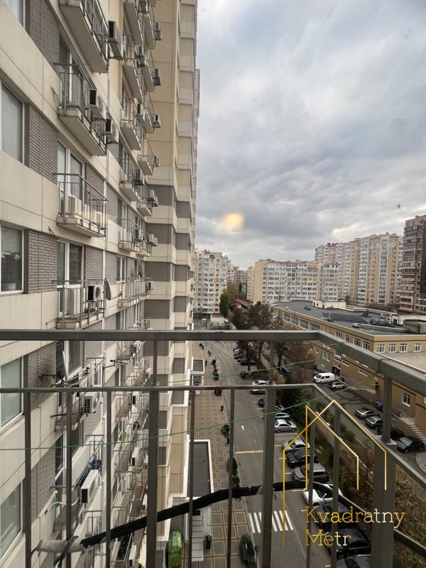 ПРОДАМ 2 ком. квартиру с ремонтом в ЖК 'Звездный городок - 2' — zdjęcie 11
